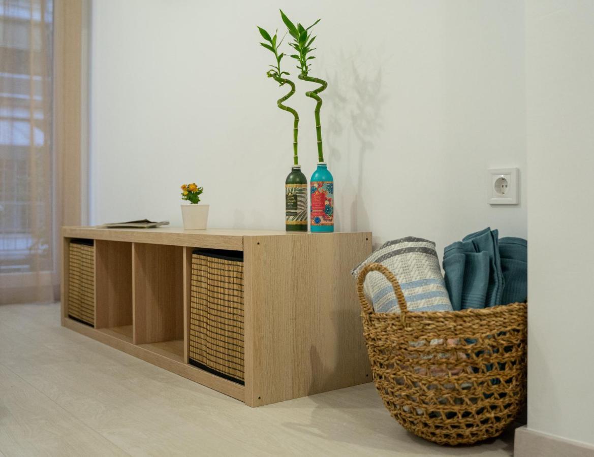 1Bd - Deer Traveler Central Apt سالونيك المظهر الخارجي الصورة