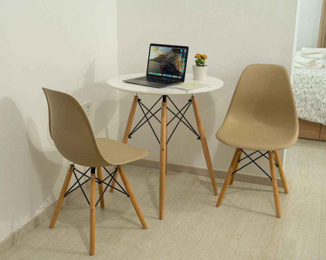1Bd - Deer Traveler Central Apt سالونيك المظهر الخارجي الصورة